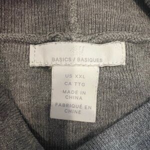 H&M Charcoal Knit Top XXL